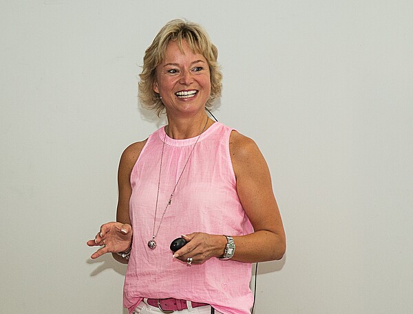 Anja_Henke_2018Copyright_WZFBrenner.jpg