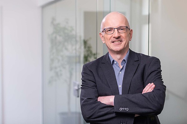 Dr. Stefan K. Hetz