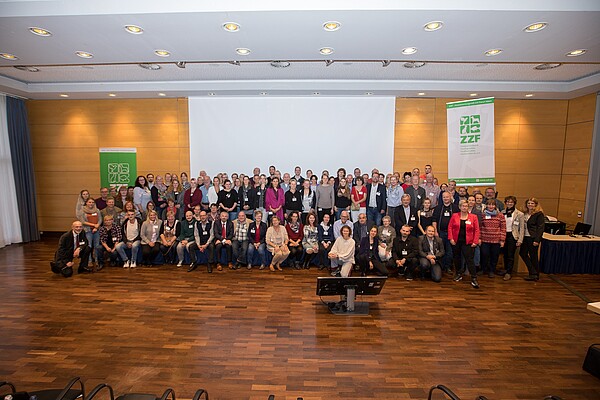 ZZF-Symposium_2019_Gruppenfoto__c__WZF_A._Weber.jpg