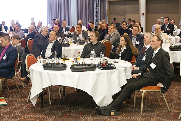 Forum_2019__4_.jpg