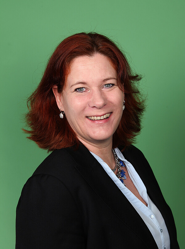 Alexandra_Facklamm_WZF-Geschaeftsfuehrerin.jpg